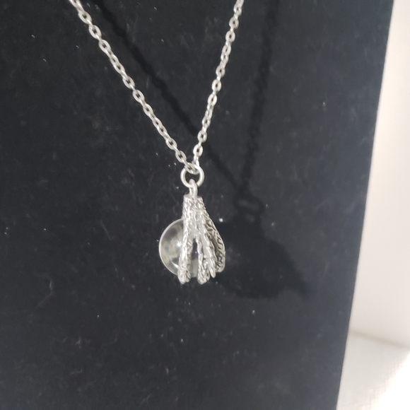 DRAGON CLAW NECKLACE - Picture 4 of 5